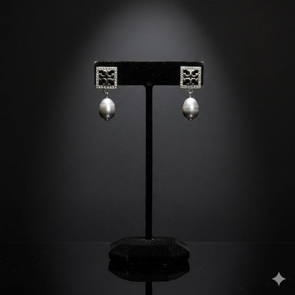 Tory Burch Jewelry - Tory Burch silver pave pearl earrings